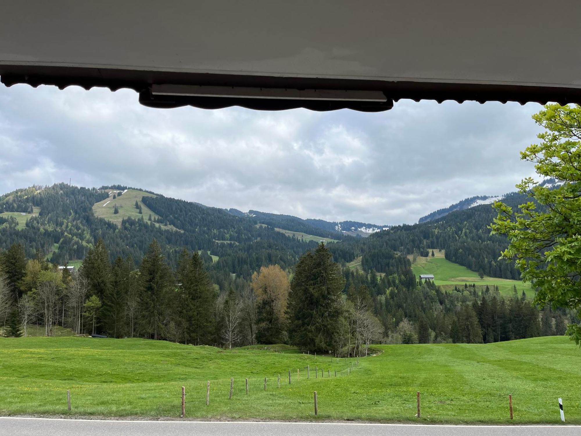 Allgaeu Apartments Hues 4 Ferienwohnung Mit Self-Checkin บัลเดอร์ชวัง ภายนอก รูปภาพ